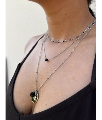 Collier acier trois rangs avec boules résine noire pendentif rond noir étoile et pompom plus qu'un jeu 